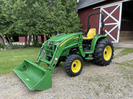 John Deere 4320, 4520, 4720 Compact Utility Tractor Operator's Manual OMLVU19626 - PDF