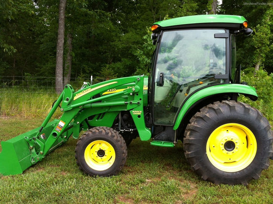 John Deere 4320, 4520, 4720 Compact Utility Tractor Operator's Manual OMLVU23888 - PDF